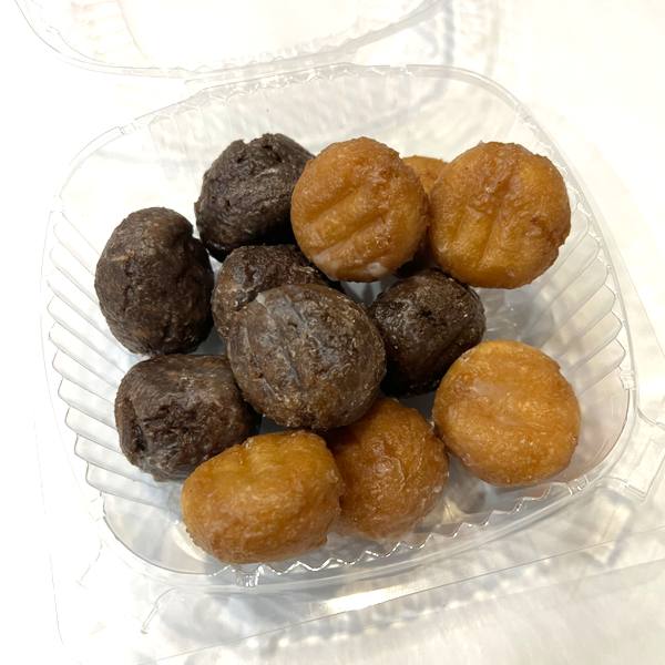 Grab-and-Go Dozen White/Chocolate